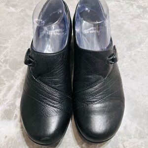 Dansko Franny Loafer Leather Slip On Black Sz 39 US 8.5-9 Comfy Durable
